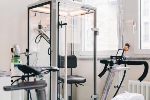Sportmedizin Untersuchungsraum Kammer